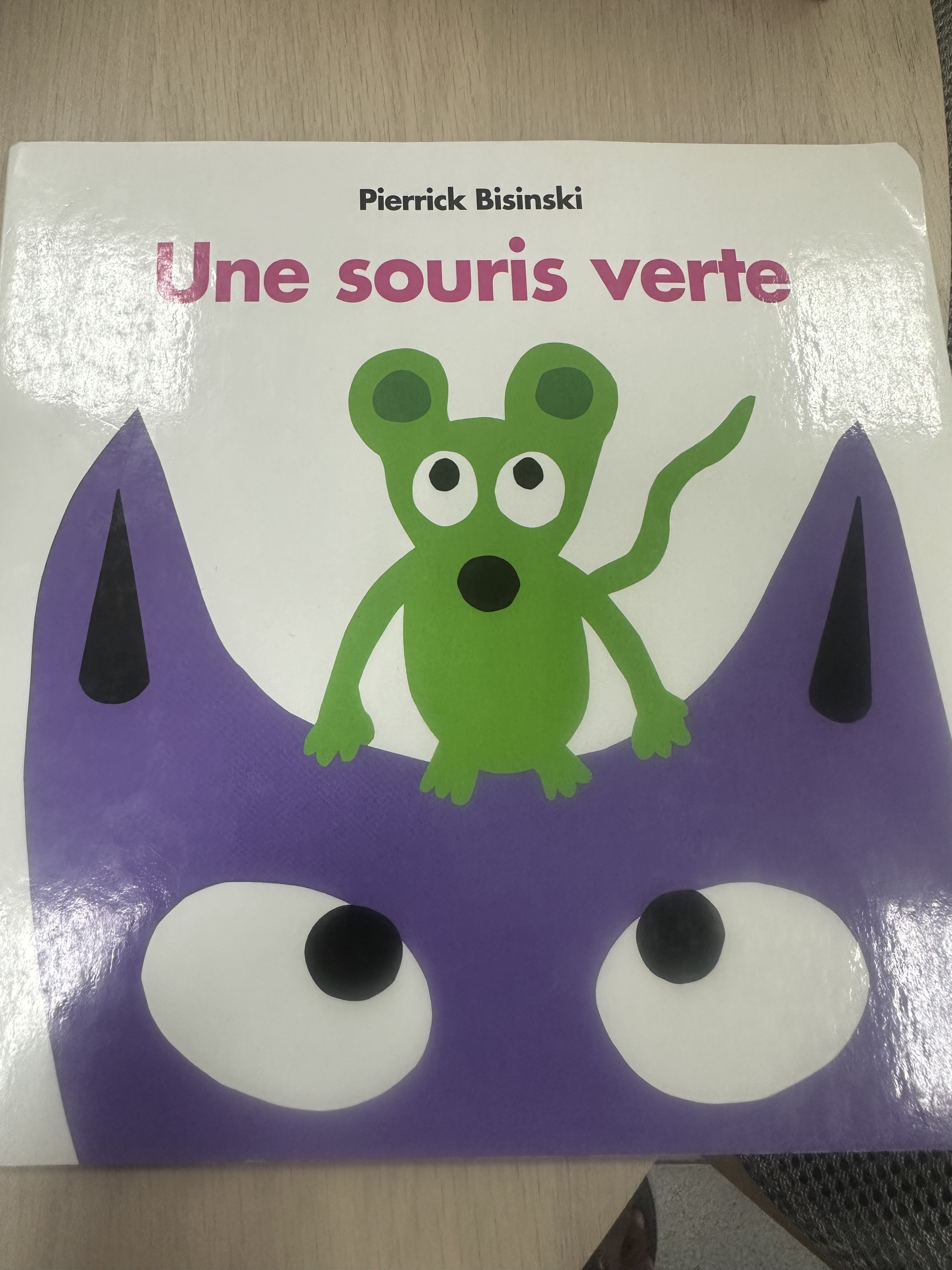 Une souris verte - Click to enlarge picture.