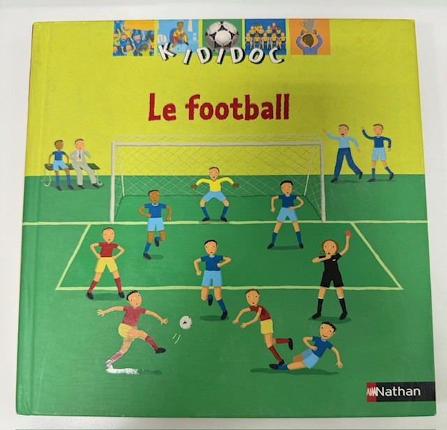 Le football - Click to enlarge picture.