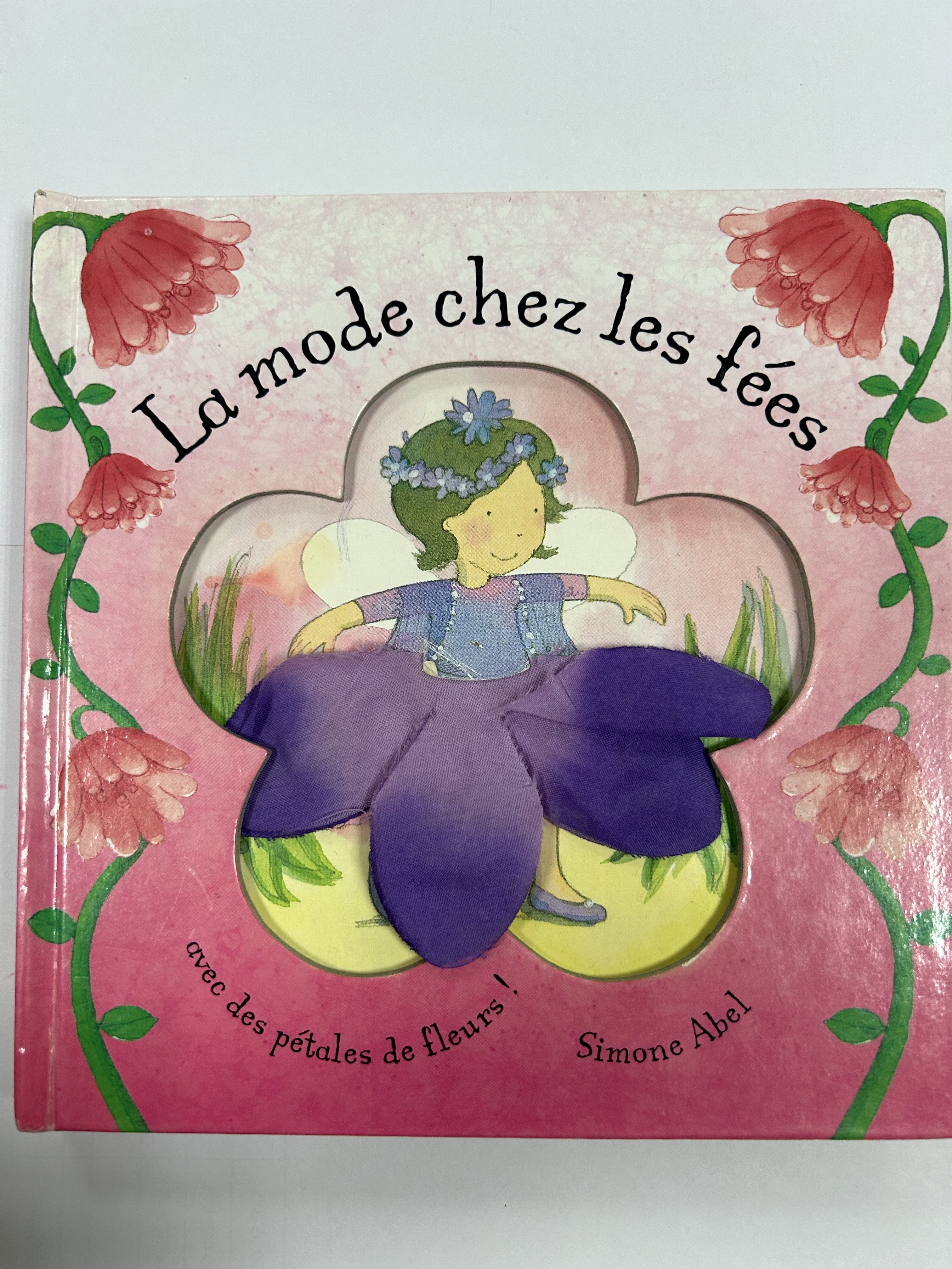 La mode chez les fées - Click to enlarge picture.