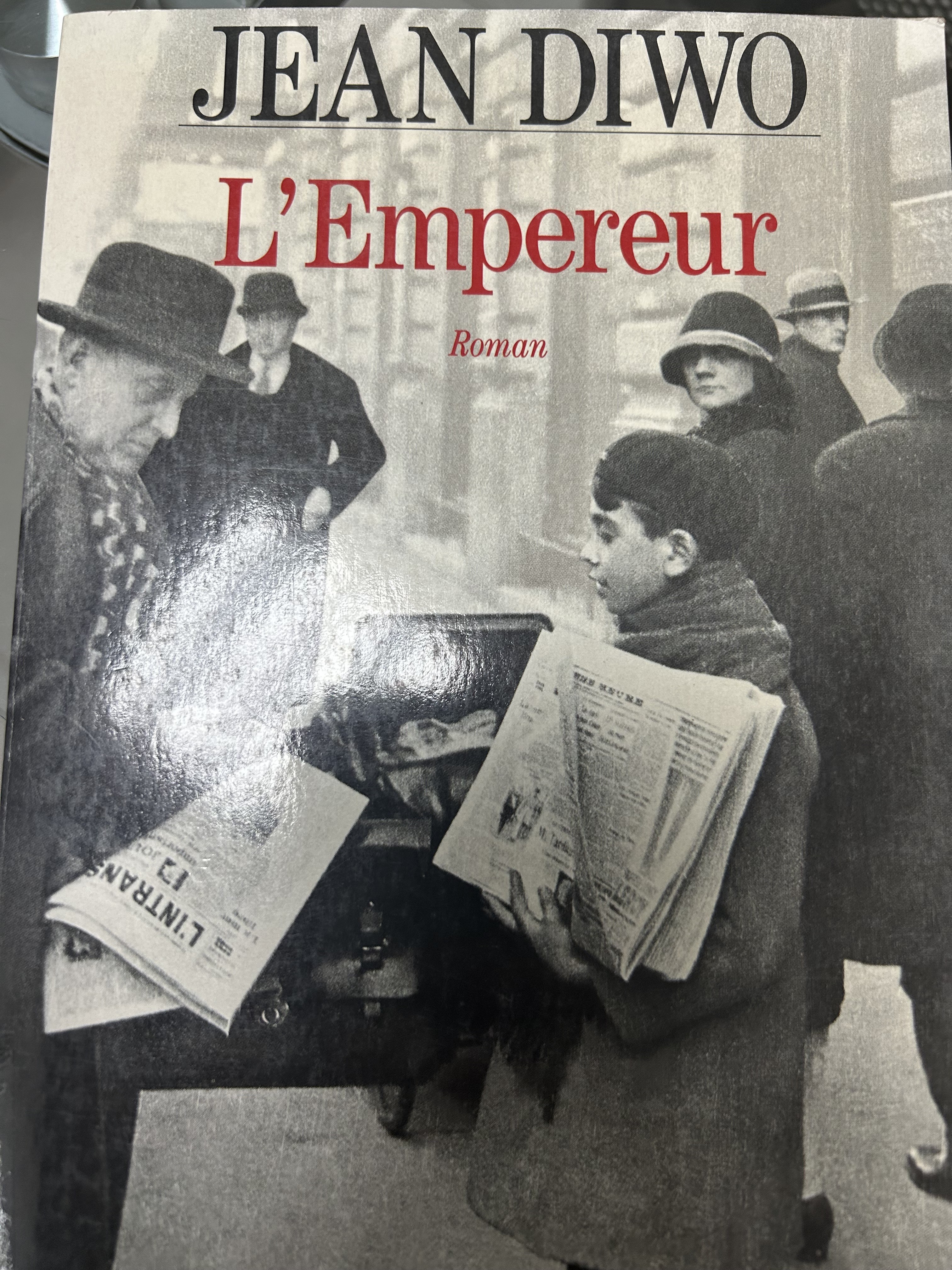 L'empereur - Click to enlarge picture.